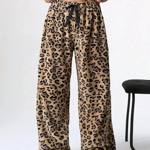Pants - Multicolor Casual Women's Tie-Waist Fluffy Leopard Print Wide Leg Baggy Pants